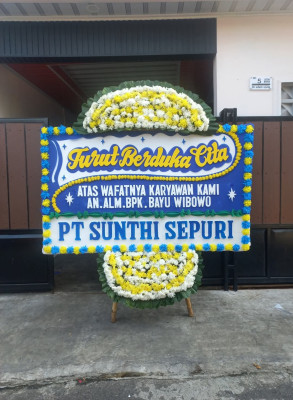 Papan Bunga Duka di Gunung Kelua