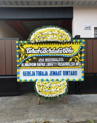 Papan Bunga Duka di Gunung Kelua